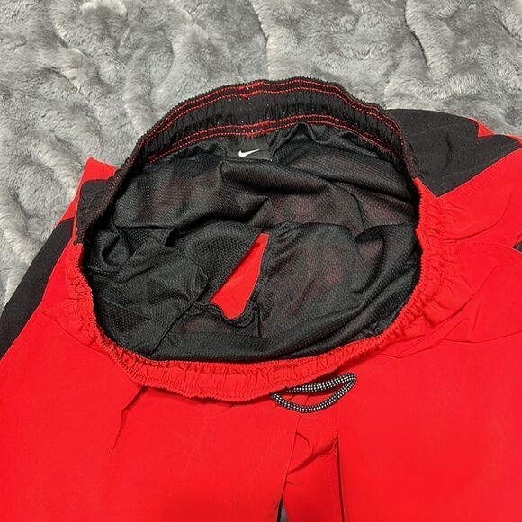 Nike Swim Trunks - Picture 5 of 10